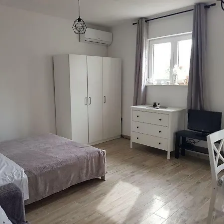 Apartment Judita Jezera