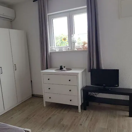 Judita Apartment *